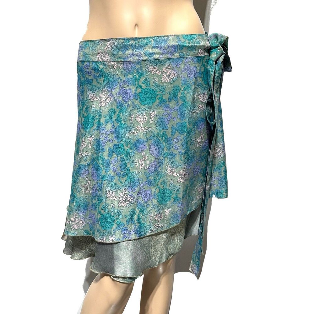 Darn Good Yarn Sari Silk Wrap Skirt Size XL Boho Mini Printed Layered NWT